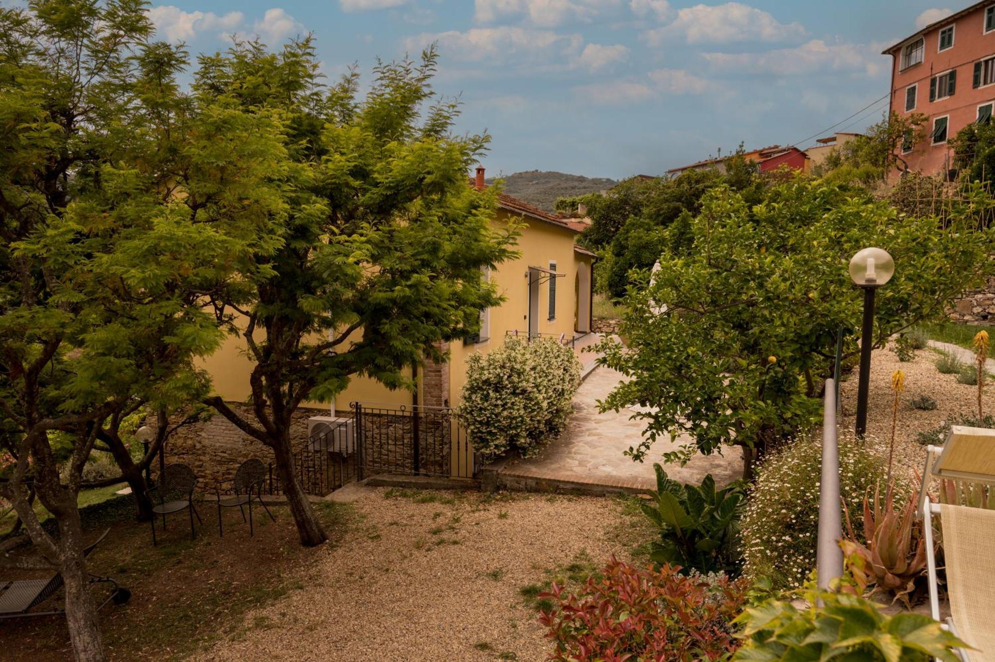 Agriturismo San Michele Di Danio Giovanni Dolcedo Eksteriør billede